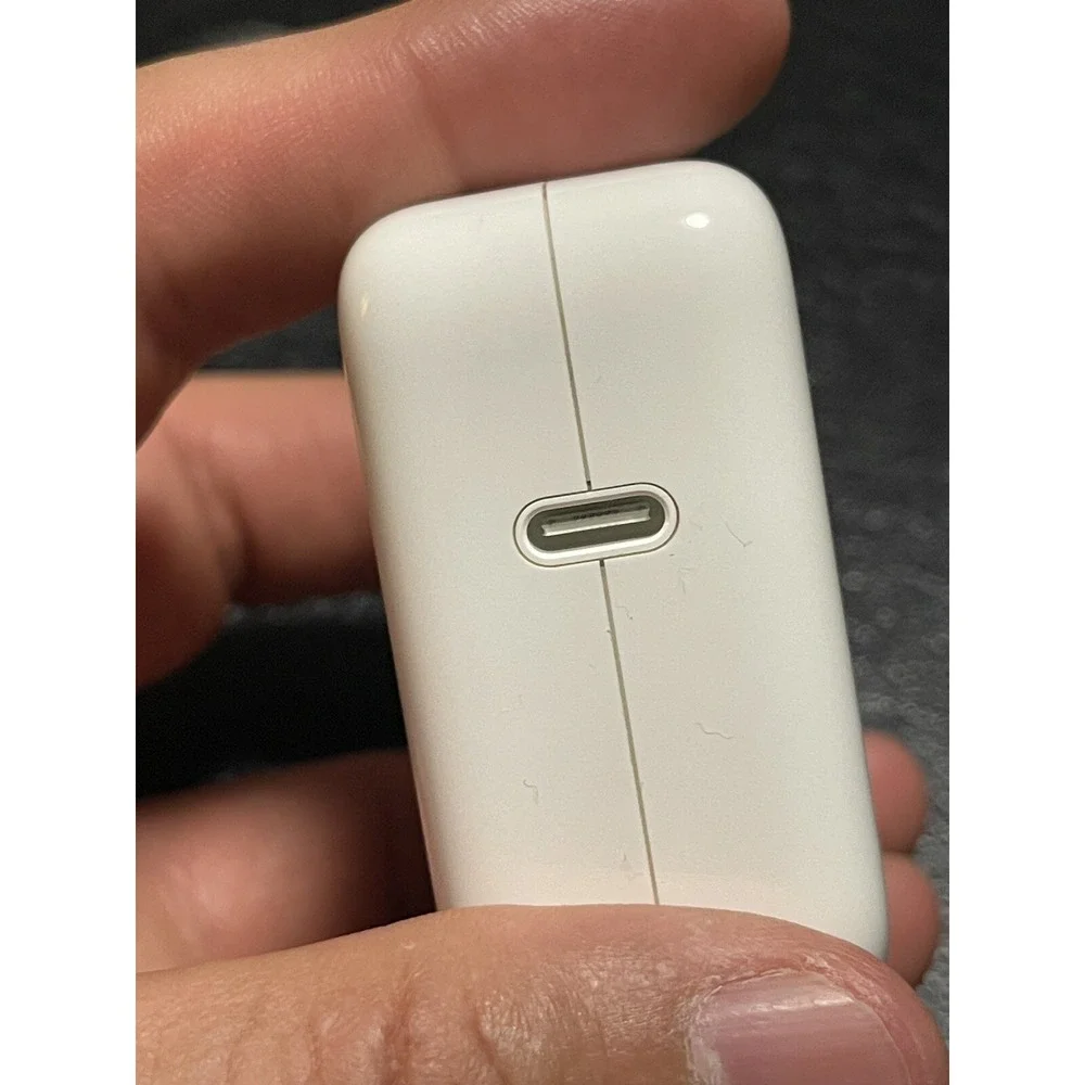 Apple - 30W USB-C Power Adapter -‎ White